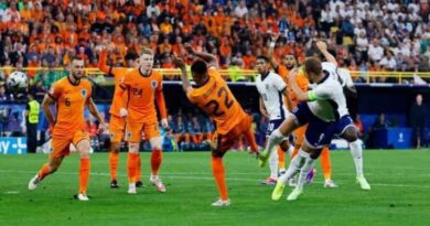 يورو 2024: انكلترا تضرب موعدا امام اسبانيا في النهائي بعد هدف البديل واتكينز امام هولندا